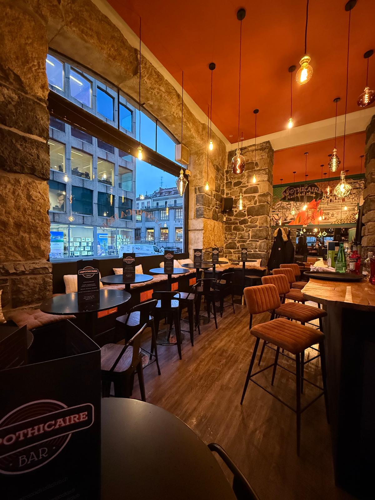 L'Apothicaire Cocktail-Club