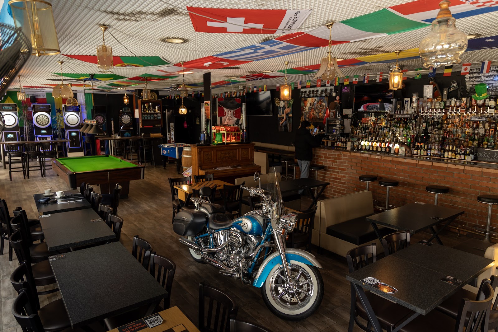 Crossroads Pub